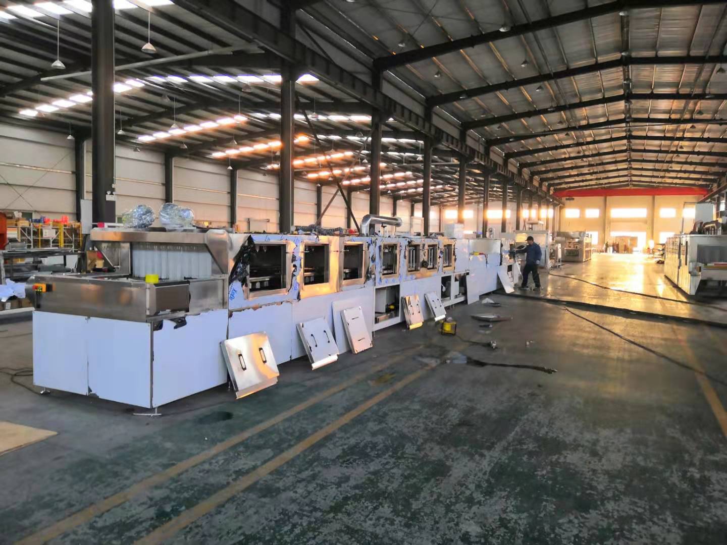 通過式噴淋清洗機(jī)